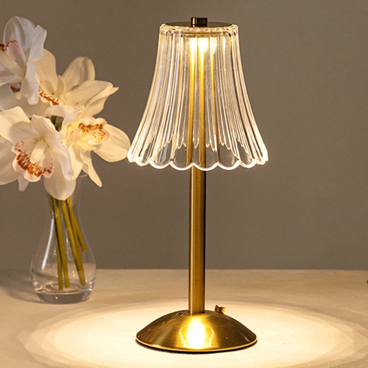 Auralis – LED Tafellamp met Kristalkap en Touchbediening