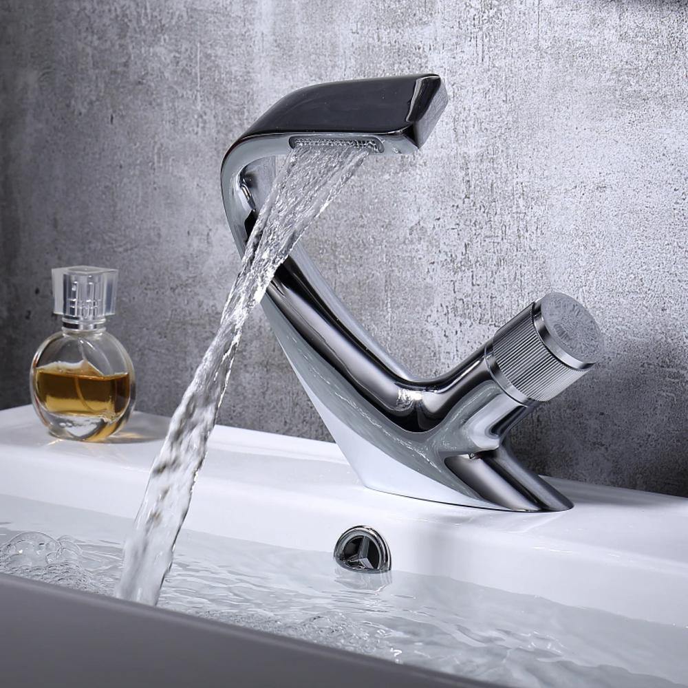 Cavrex – Wastafelkraan met Waterval Uitloop & Keramisch Ventiel