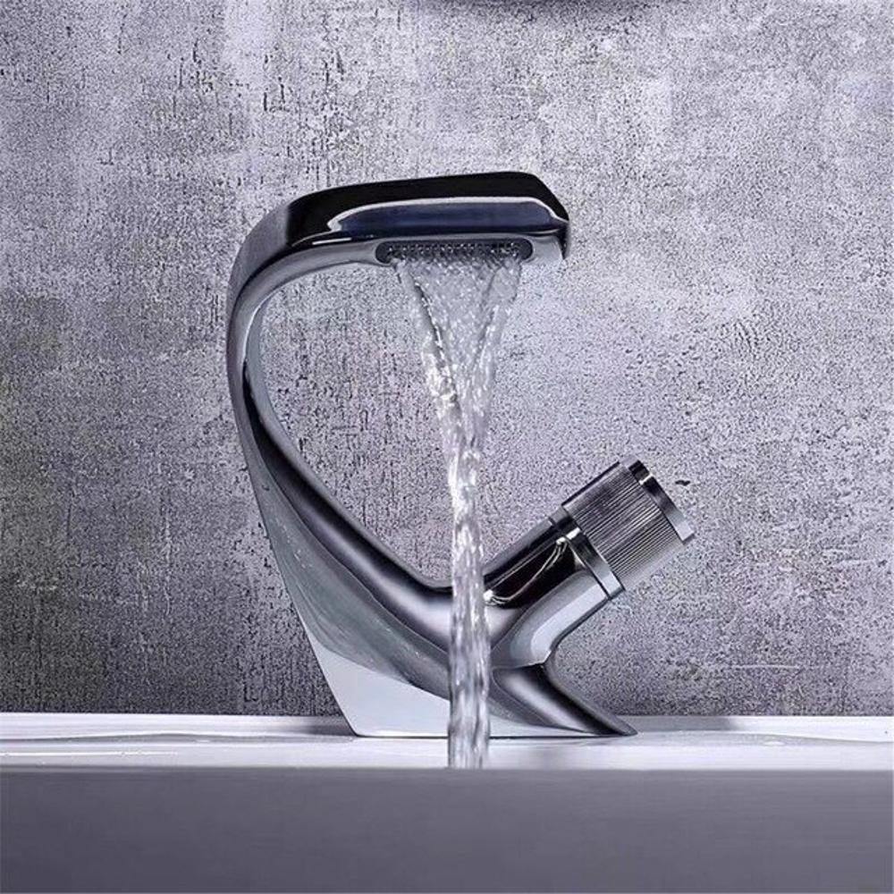 Cavrex – Wastafelkraan met Waterval Uitloop & Keramisch Ventiel