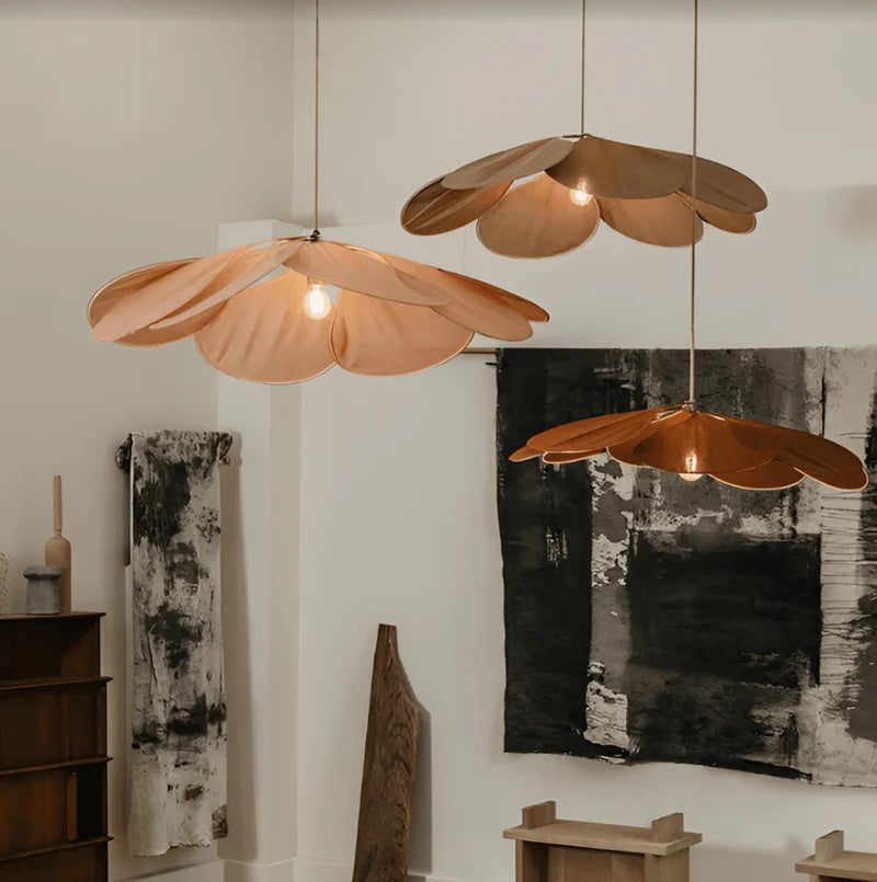 Solvéra – Stoffen hanglamp met zacht diffuus bloemlicht