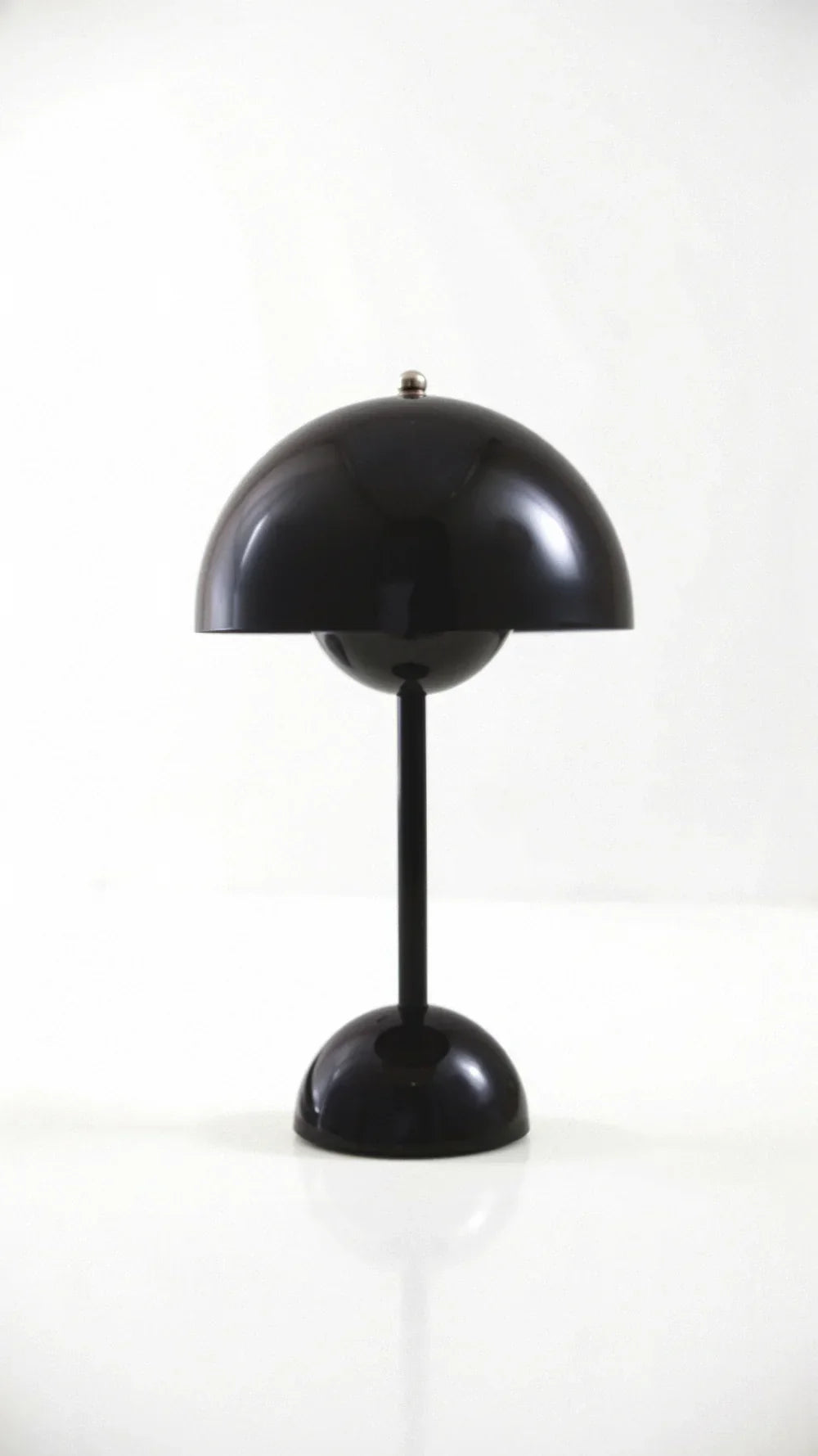 Norevia – Draadloze tafellamp met minimalistisch design