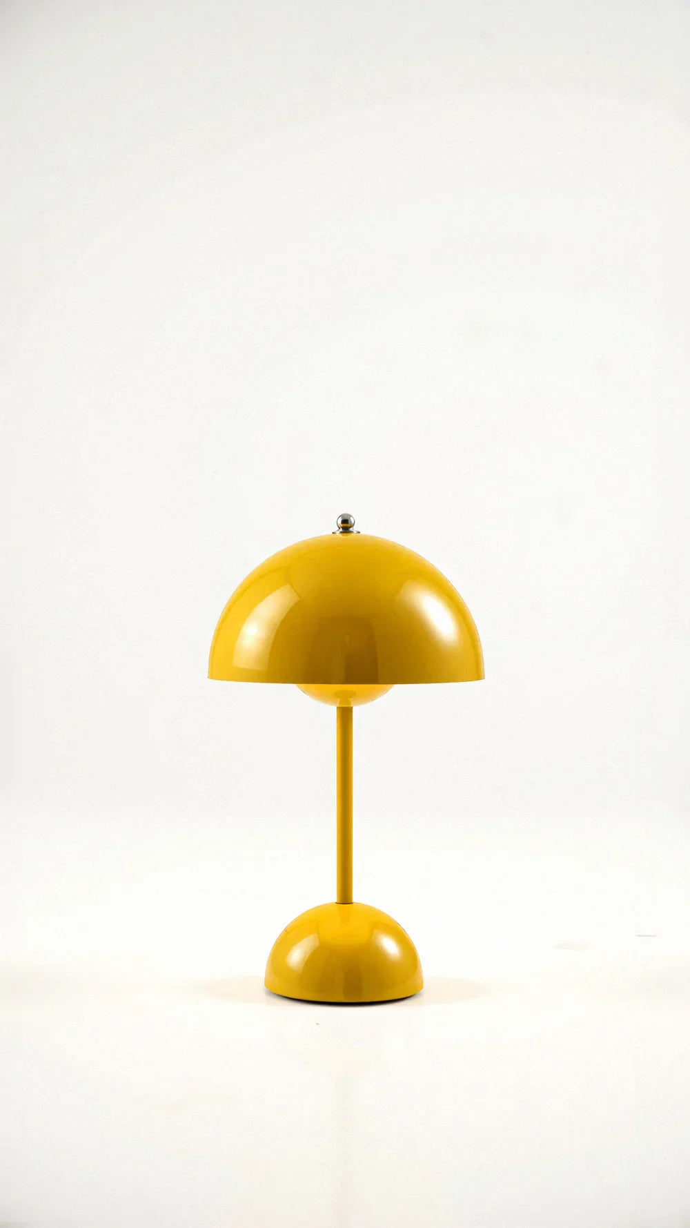 Norevia – Draadloze tafellamp met minimalistisch design