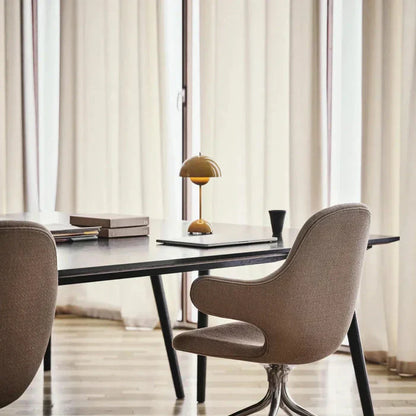 Norevia – Draadloze tafellamp met minimalistisch design