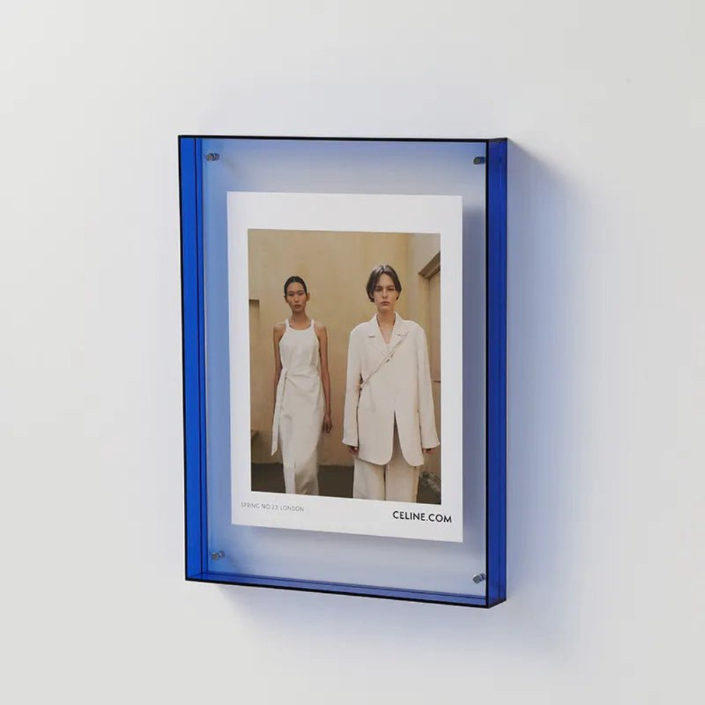 Norvexia – Transparante fotolijst met zwevend acryl design