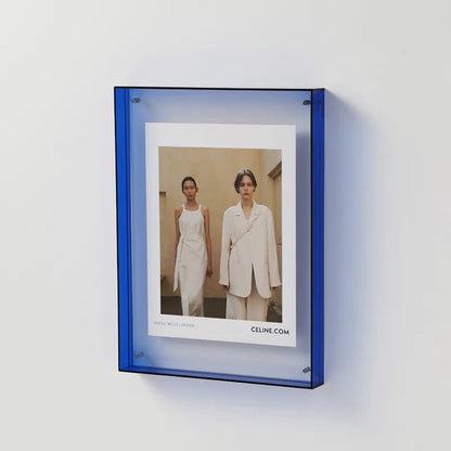 Norvexia – Transparante fotolijst met zwevend acryl design