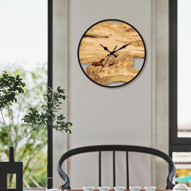 Rilova – Wandklok met houtprint en stil uurwerk