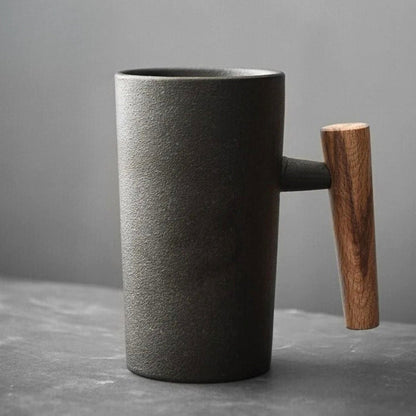 Sylvara – Scandinavische Latte Mok met Houten Handvat