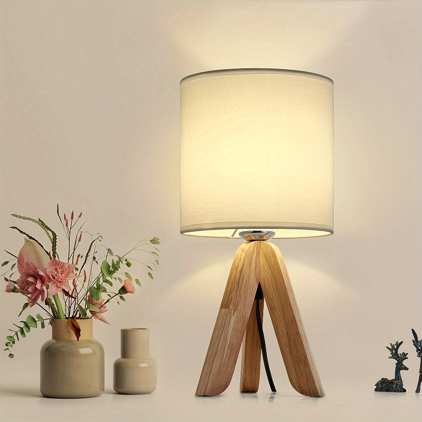Torova – Houten Tripod Tafellamp met Linnen Kap