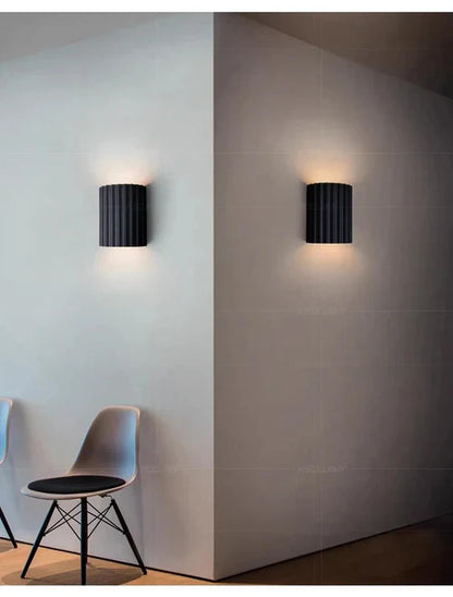 Velano – Wandlamp van hars met zacht diffuus LED-licht