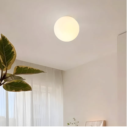 Velmira – Wandlamp met mat glas en zachte lichtspreiding