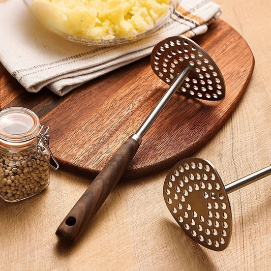 Veloria – Aardappelstamper RVS met houten handgreep