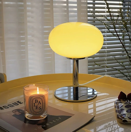Vetralia – Glazen Tafellamp met Dimbare LED Verlichting
